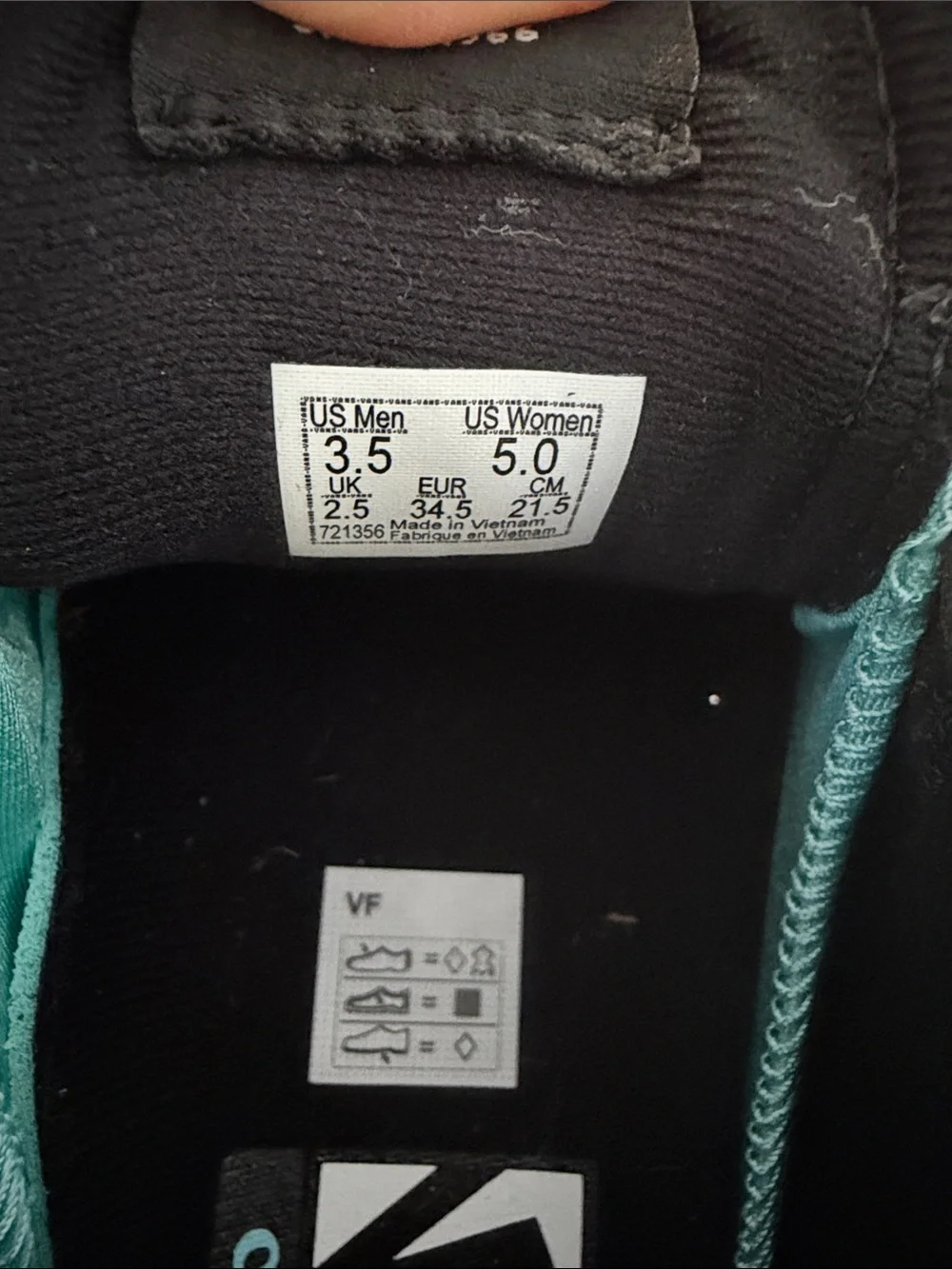 Kid’s Vans Sneakers (3.5 boys)